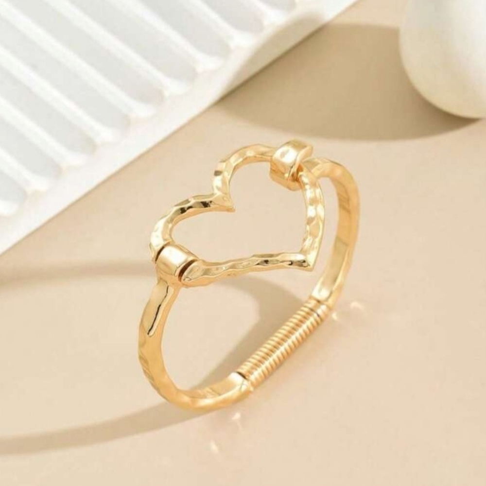 2 Piece Heart Necklace & Bracelet Set - Picture 2 of 11